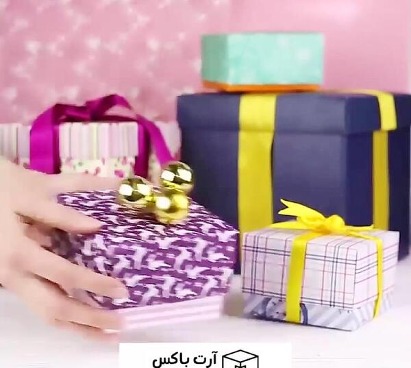 ایده برای عکس هدیه دادن