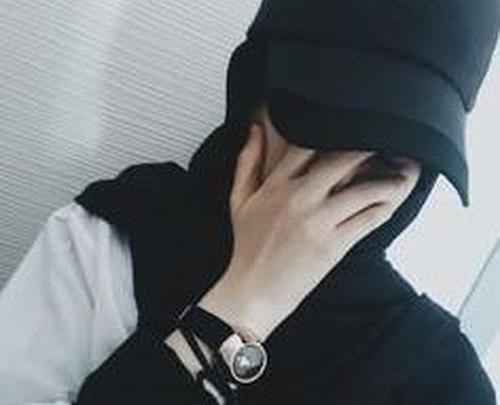عکس پروفایل دخترونه شیک با کلاه