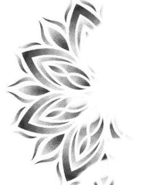 عکس طرح تاتو روی مچ دست مردانه حنا