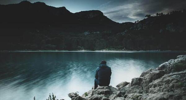 خفن ترین عکس پروفایل غمگین پسرانه