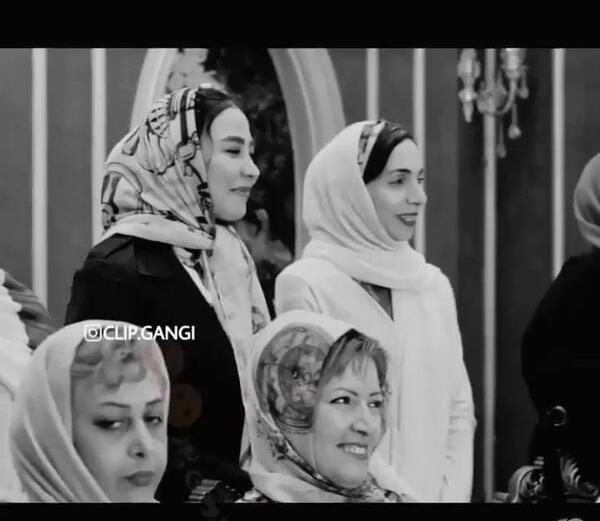 عکس ایده برای گفتن عروس رفته گل بچینه