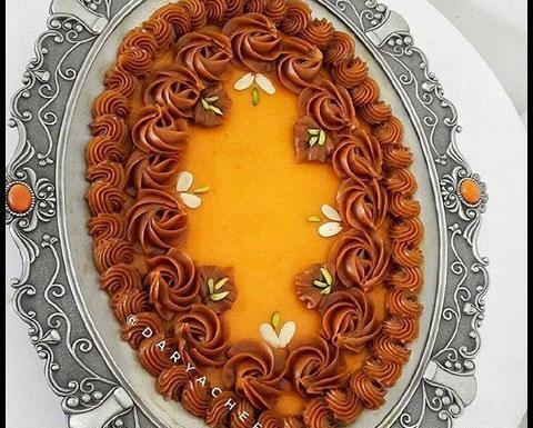 عکس تزیین حلوا با قیف