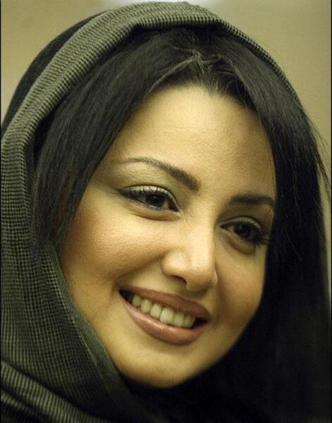 عکس تنهایی یک دختر