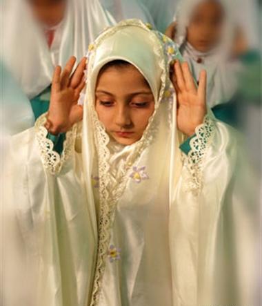 عکس چادر جشن تکلیف دخترانه