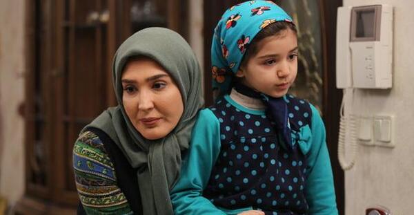 عکس زهره فکور صبور در پایتخت