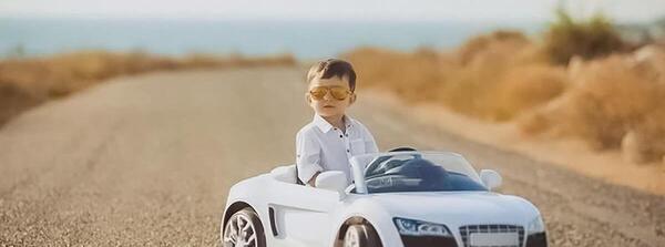 ایده عکس تولد با ماشین