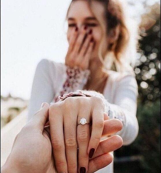 عکس دست دو نفره با حلقه