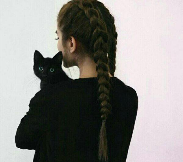 عکس فیک دختر با گربه