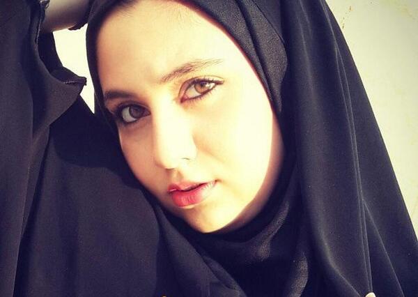 عکس حدیث مدنی با لباس مجلسی