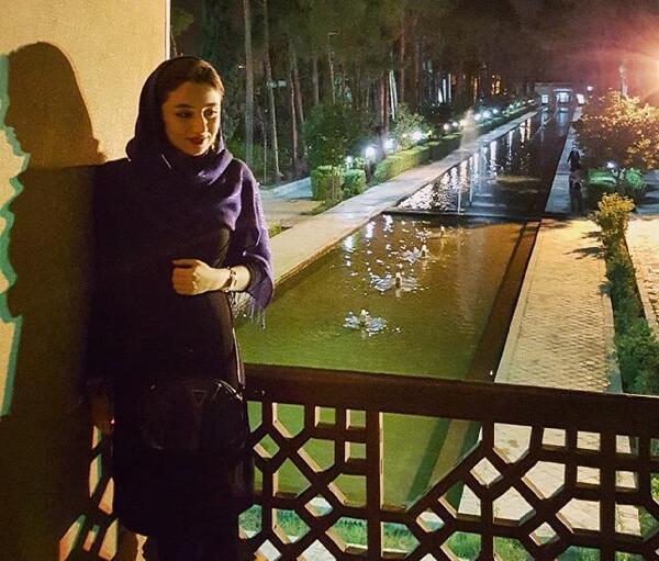 عکس حدیث مدنی با لباس مجلسی