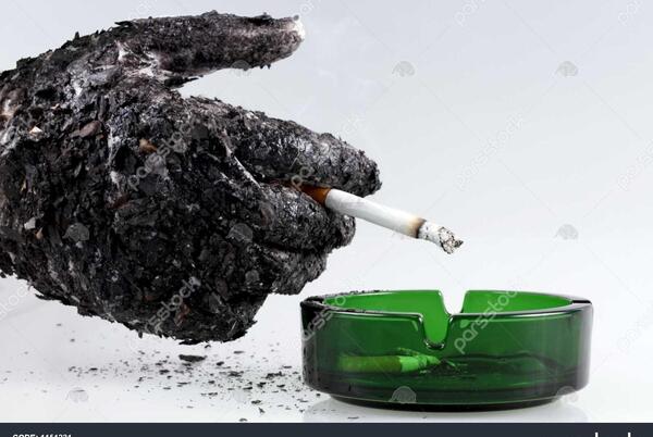 عکس مفهومی سیگار