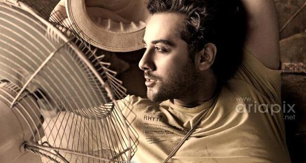 عکس پرتره محمدرضا گلزار