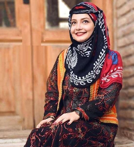 عکس زنان زیبای لر با لباس محلی