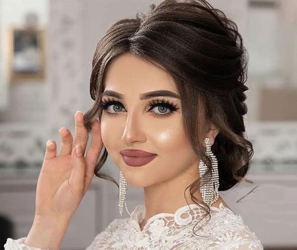 عکس شینیون مو زیر شال