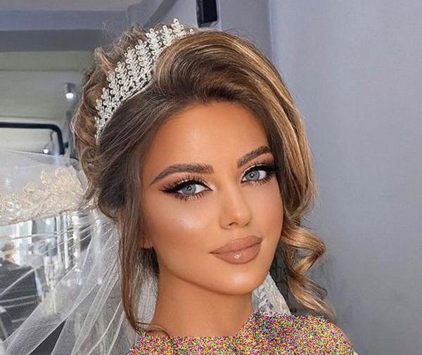 عکس شینیون مو زیر شال