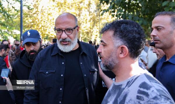 عکس خاکسپاری مهران مدیری