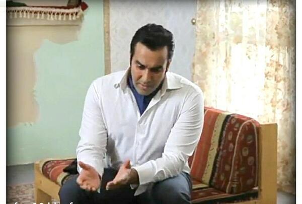 عکس پوریا پورسرخ با عینک