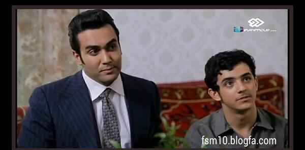 عکس پوریا پورسرخ با عینک