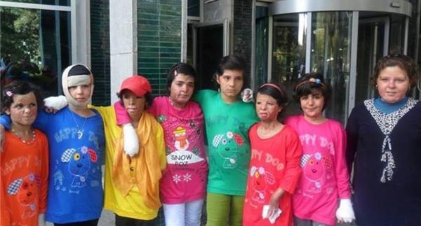 عکس مبینا آینه دار