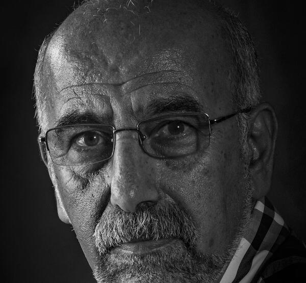 عکس گریه حدیث مدنی