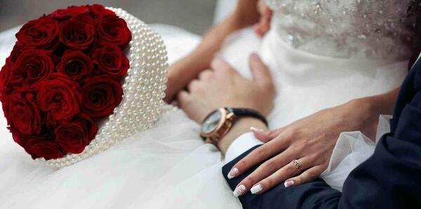 عکس عروس و داماد و بچه