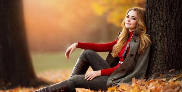 ژست عکس پاییزه دخترانه