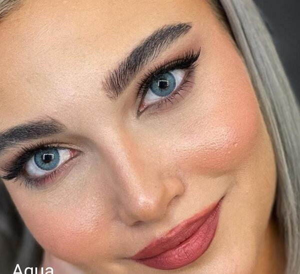 عکس رنگ لنز