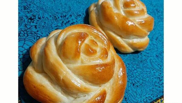 عکس گل رز فنجان