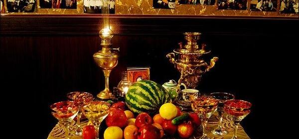 عکس نوشته شب یلدا با اقامون