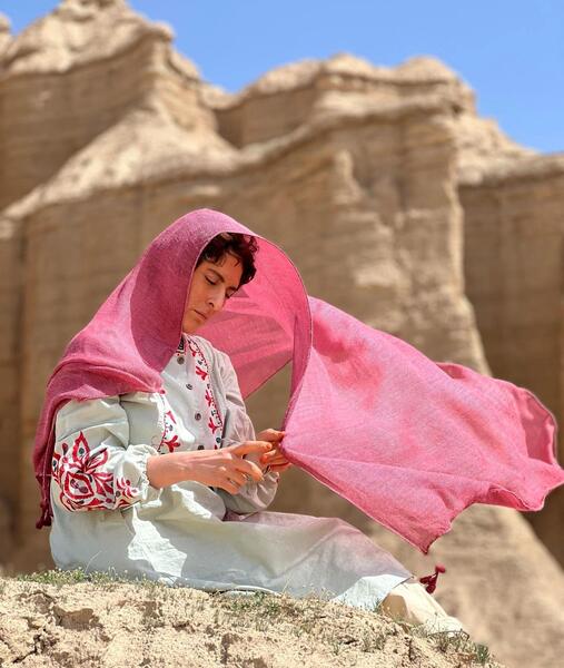 عکس بهناز جعفری و خانواده اش