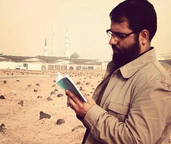 عکس حسین سیب سرخی