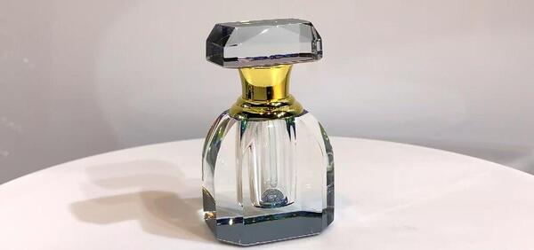 عکس عطر خودکاری