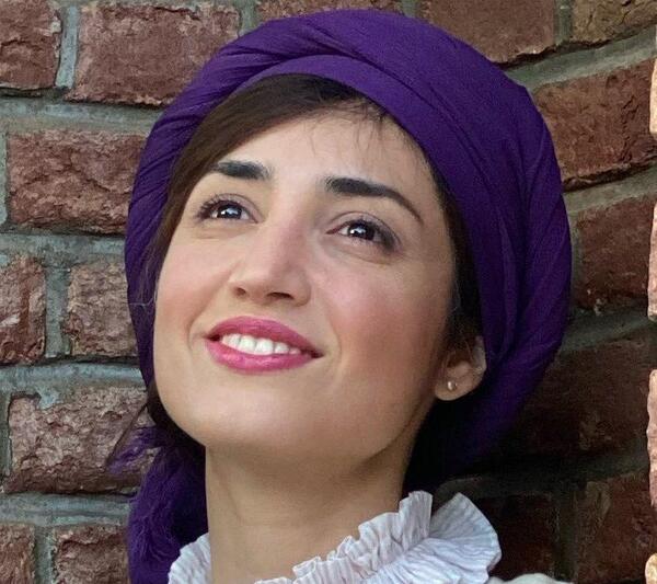 عکس کاملیا رودنشین