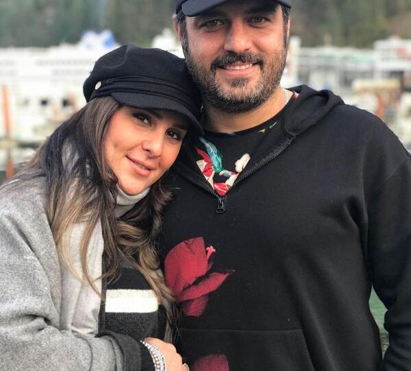 عکس سام درخشانی با لباس پرسپولیس