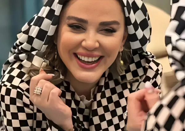 عکس خواهر اویکو کارایل