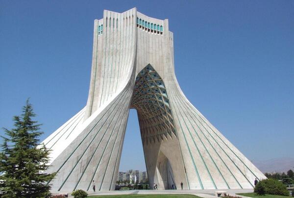 عکس آزادی در استقلال