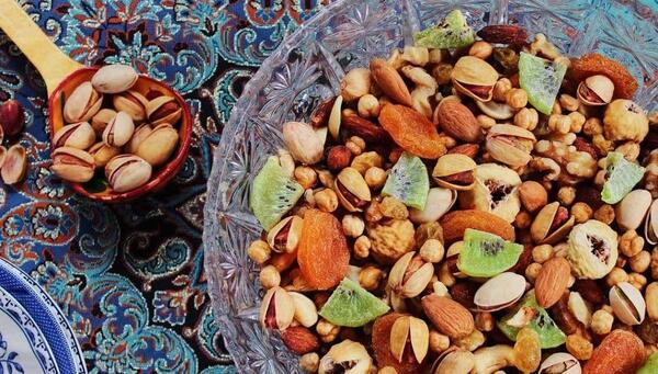 عکس چهارشنبه سوری همسر