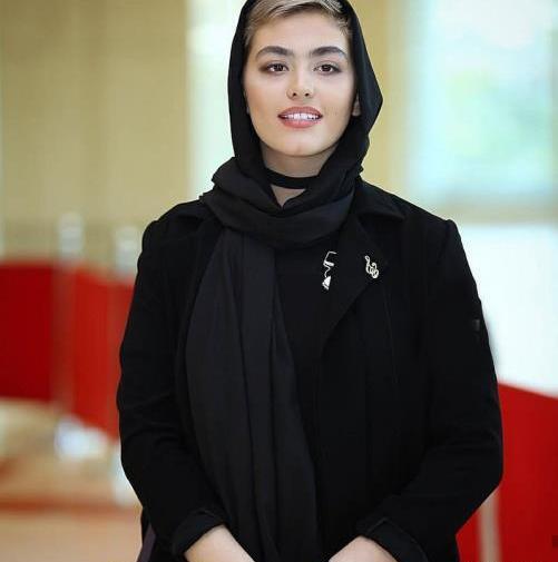 عکس ریحانه پارسا لو رفته