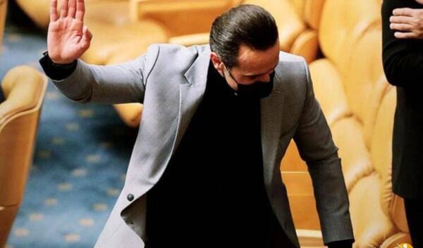 عکس آقای کریمی گزارشگر خندوانه