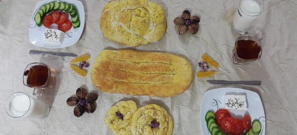 عکس صبحانه دونفره ساده