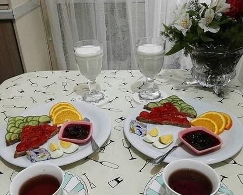 عکس صبحانه دونفره ساده