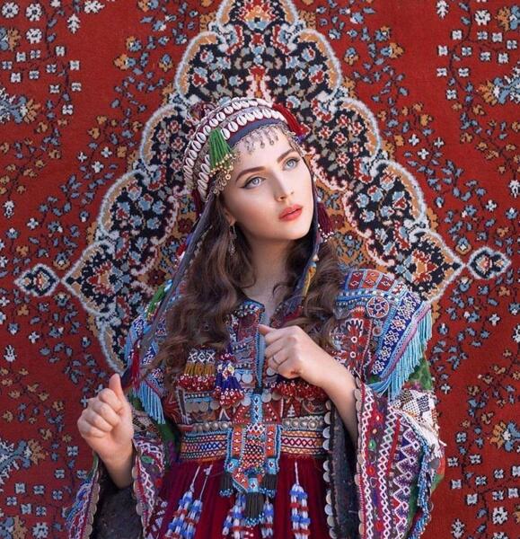 عکس نوشته زن زیبا برای پروفایل
