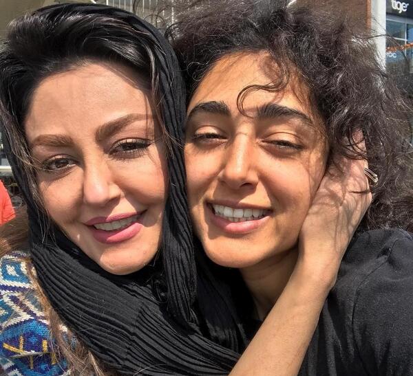 عکس شقایق فراهانی و خواهرش
