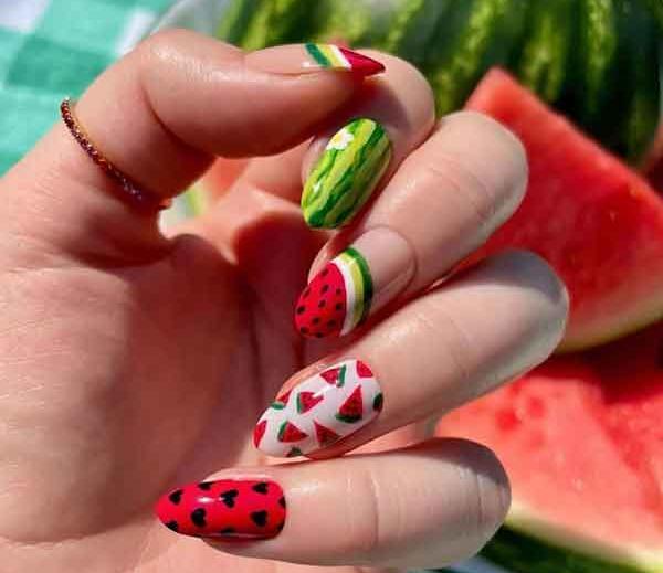 عکس طرح ناخن شب یلدا