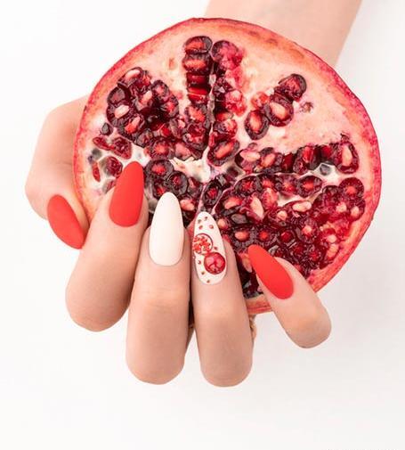 عکس طرح ناخن شب یلدا