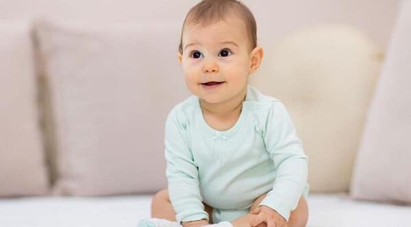 عکس ساناز کودک ۱۷ ماهه