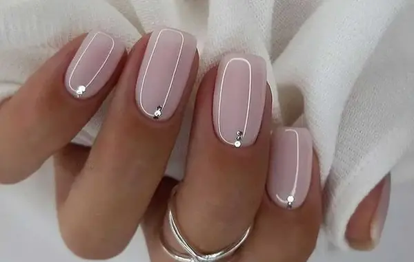 عکس مدل ناخن های ساده