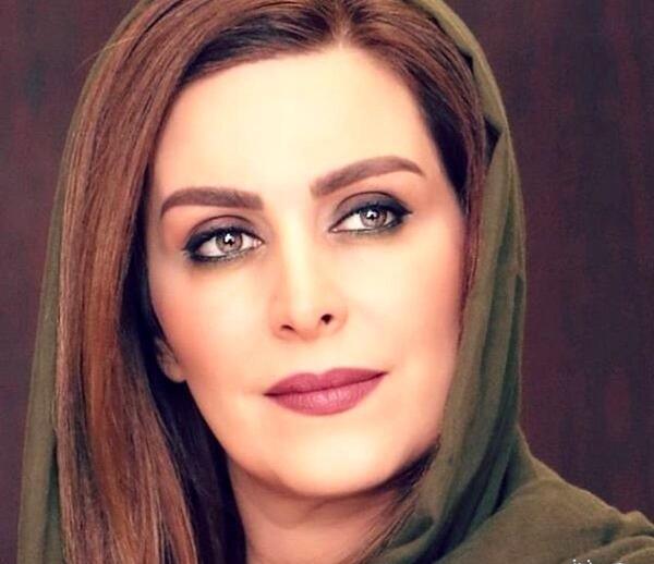 عکس مراسم دفن ماه چهره خلیلی