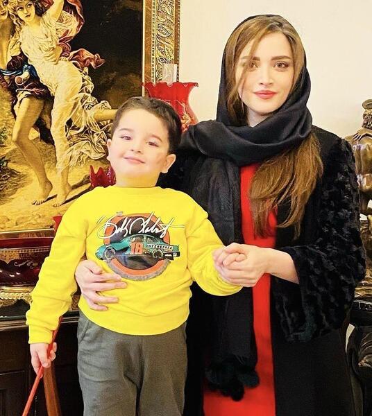 عکس خواهر بهنوش طباطبایی