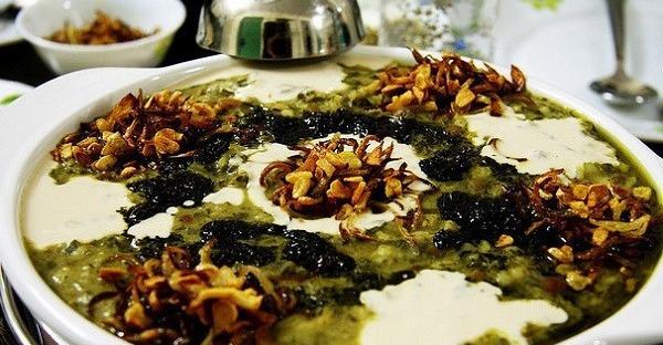 عکس آش گزنه چهارشنبه سوری